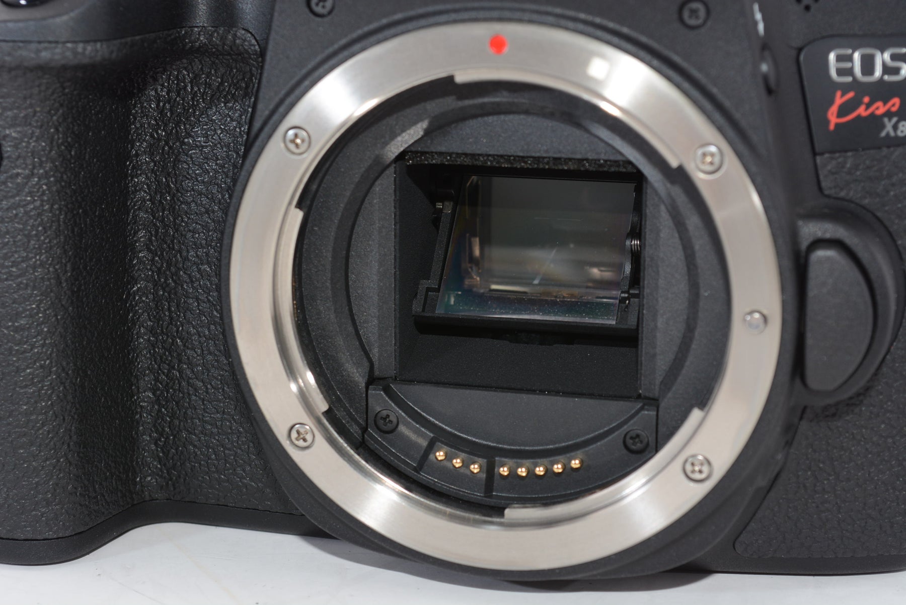 【外観特上級】Canon デジタル一眼レフカメラ EOS Kiss X8i ボディ