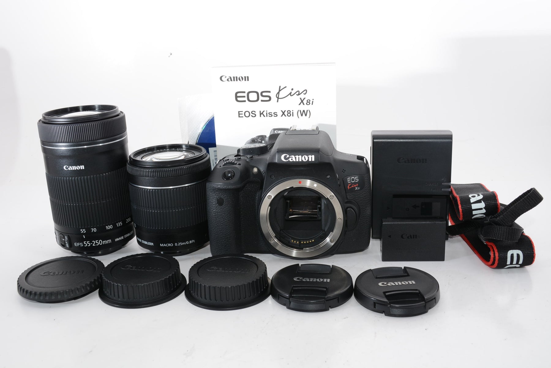 【外観特上級】Canon デジタル一眼レフカメラ EOS Kiss X8i ダブルズームキット EF-S18-55mm/EF-S55-250mm 付属 EOSKISSX8I-WKIT