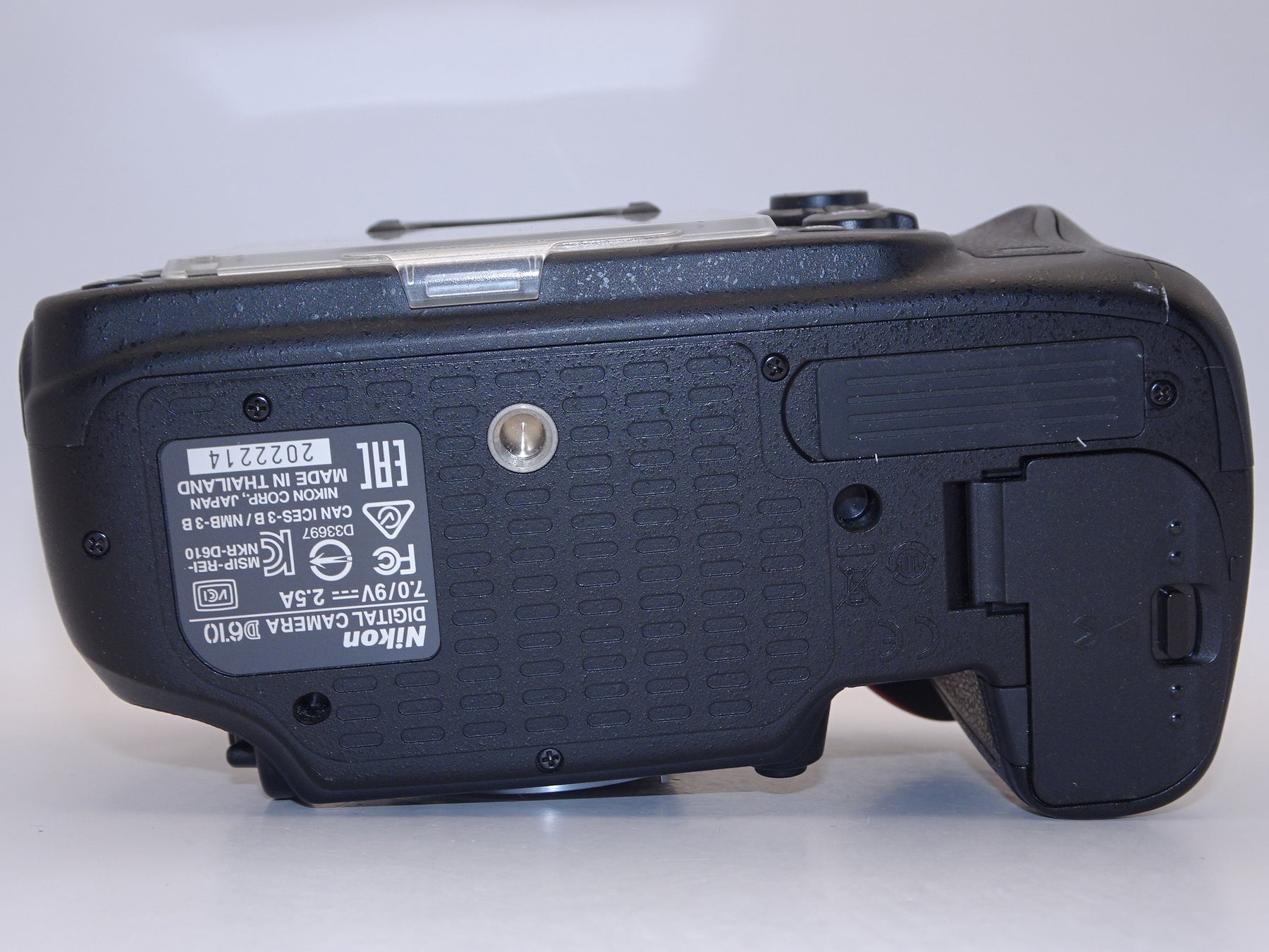 【外観特上級】Nikon デジタル一眼レフカメラ D610