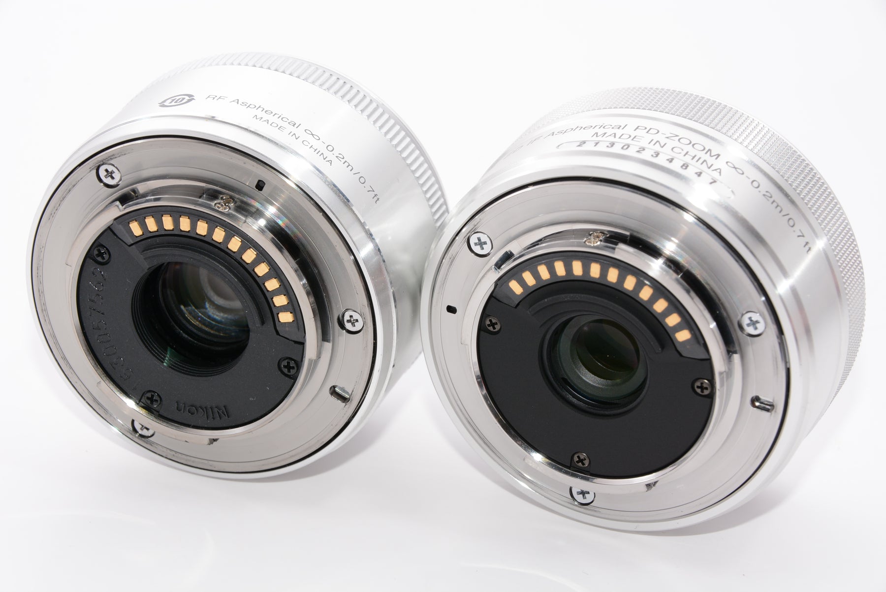 【外観特上級】Nikon ミラーレス一眼 Nikon1 J5 ダブルレンズキット シルバー J5WLKSL