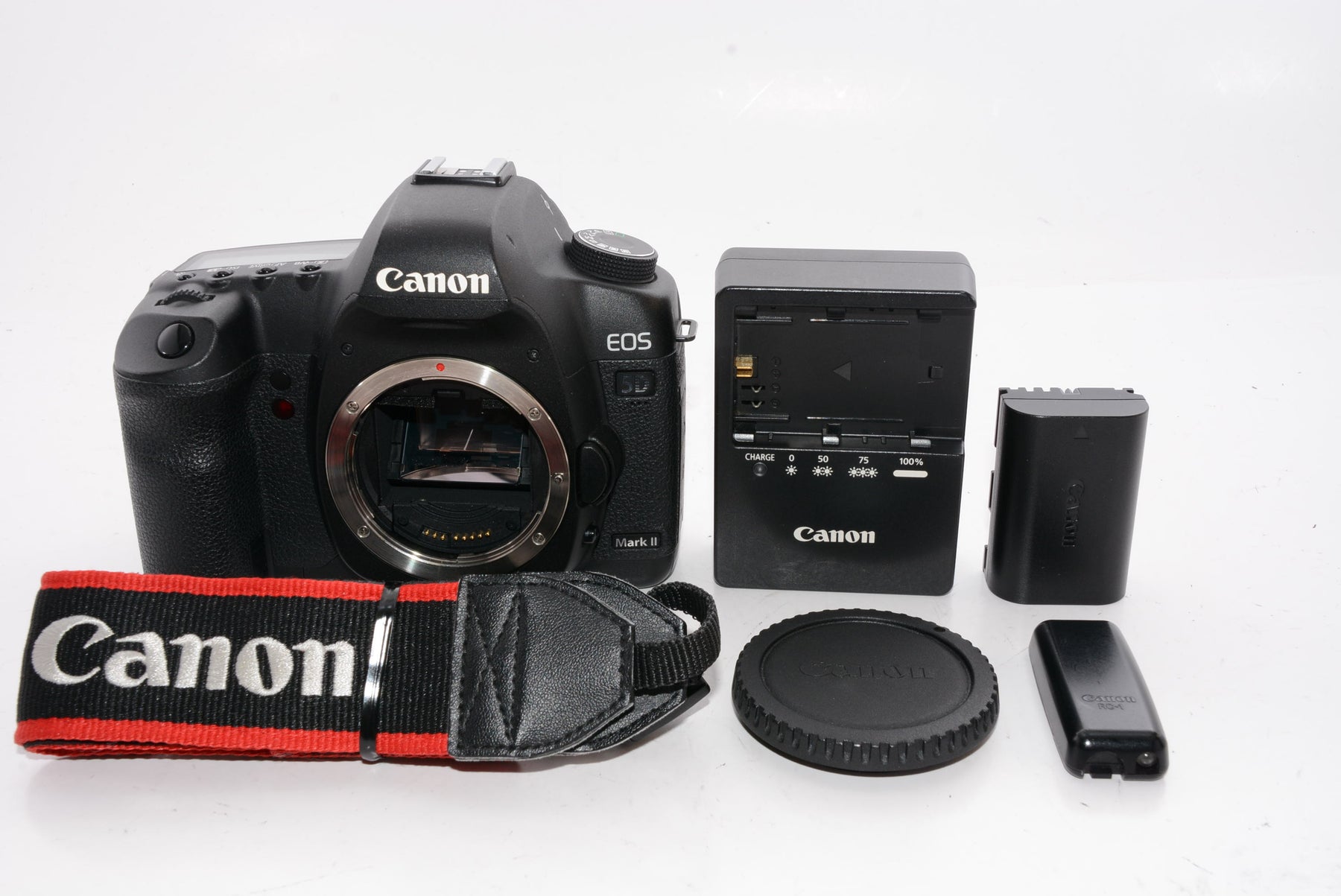 【オススメ】Canon デジタル一眼レフカメラ EOS 5D MarkII ボディ