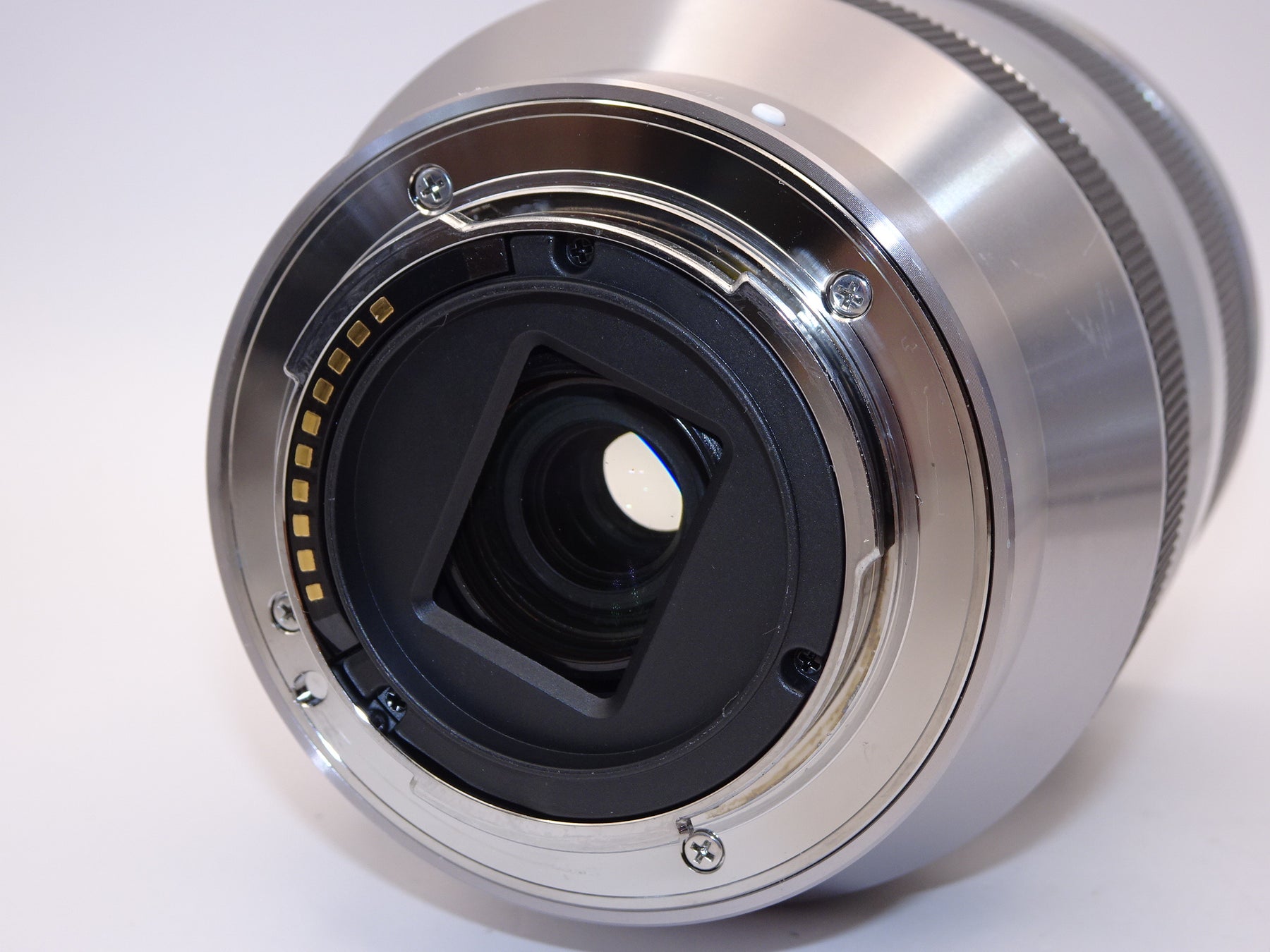 【外観特上級】Sony Alpha SEL18200 Eマウント 18-200mm F3.5-6.3 OSSレンズ (シルバー)