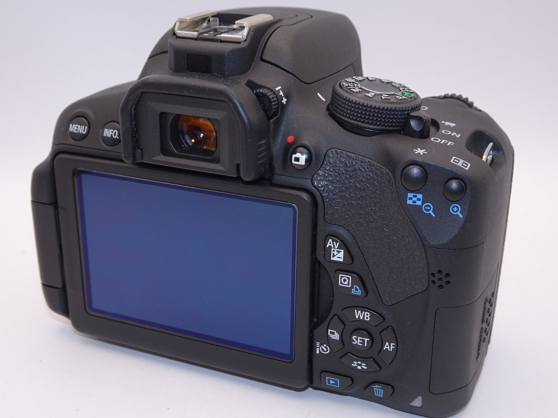 【外観特上級】Canon デジタル一眼レフカメラ EOS Kiss X7i ボディ