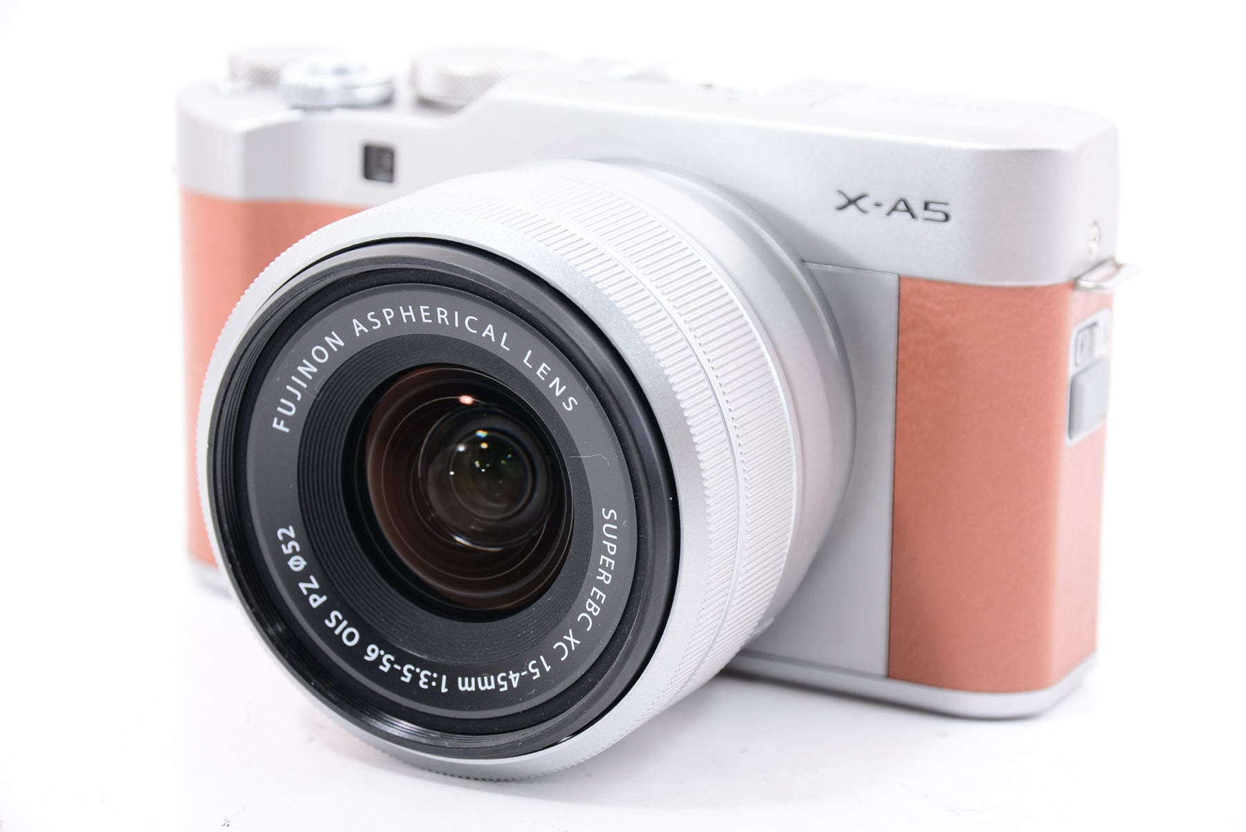 【外観特上級】FUJIFILM ミラーレス一眼カメラ X-A5レンズキット ブラウン X-A5LK-BW