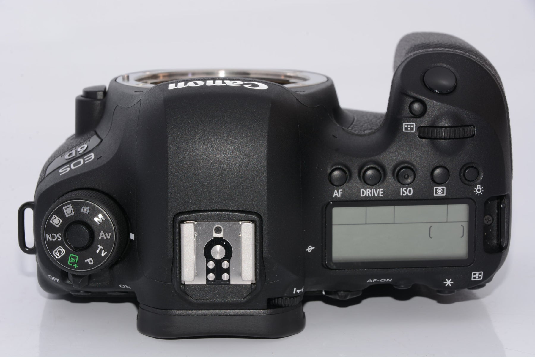 【外観特上級】Canon デジタル一眼レフカメラ EOS 6D Mark II ボディー EOS6DMK2