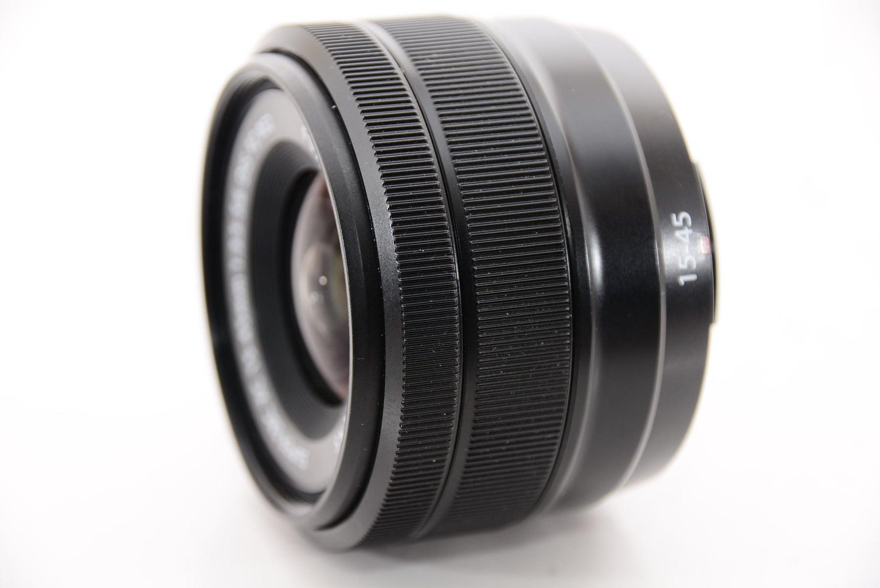 【外観特上級】FUJIFILM ミラーレス一眼カメラ X-T30XCレンズキット シルバー X-T30LK-1545-S
