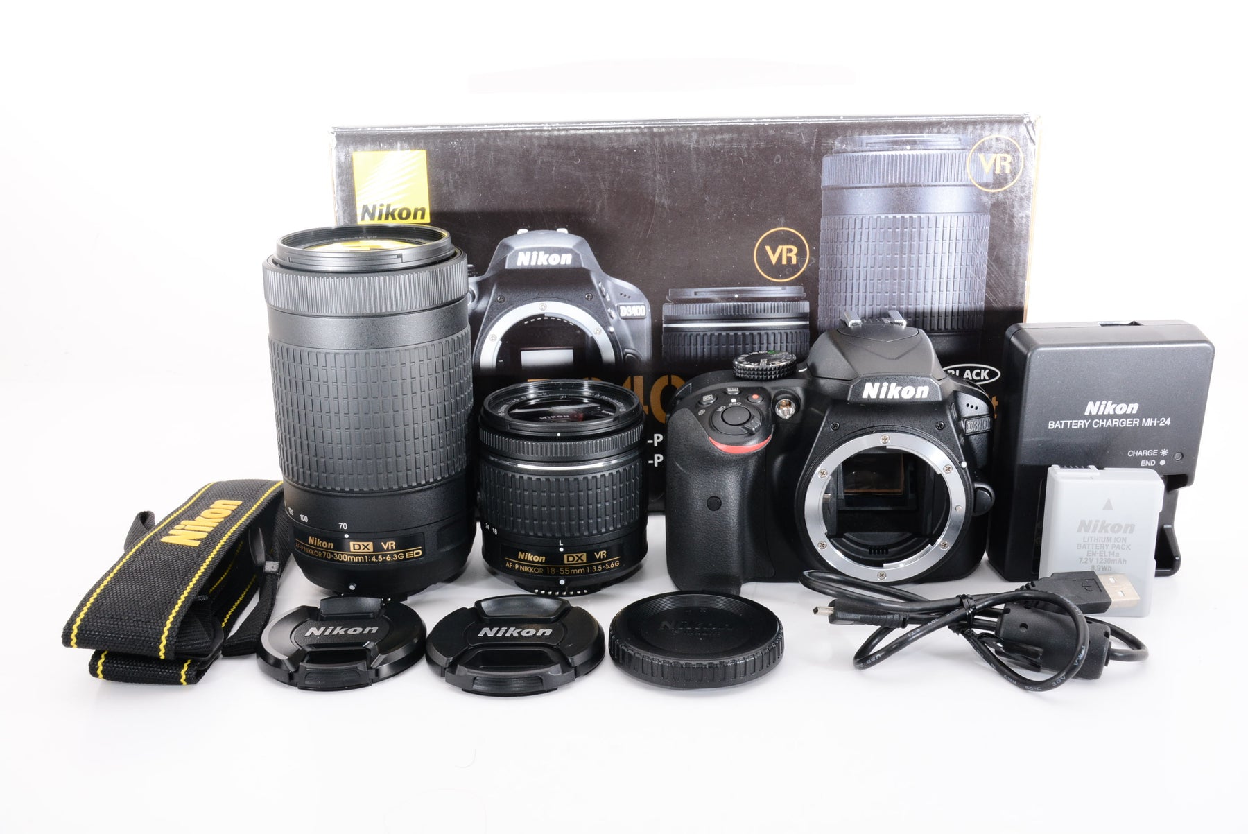 【ほぼ新品】Nikon デジタル一眼レフカメラ D3400 ダブルズームキット ブラック D3400WZBK