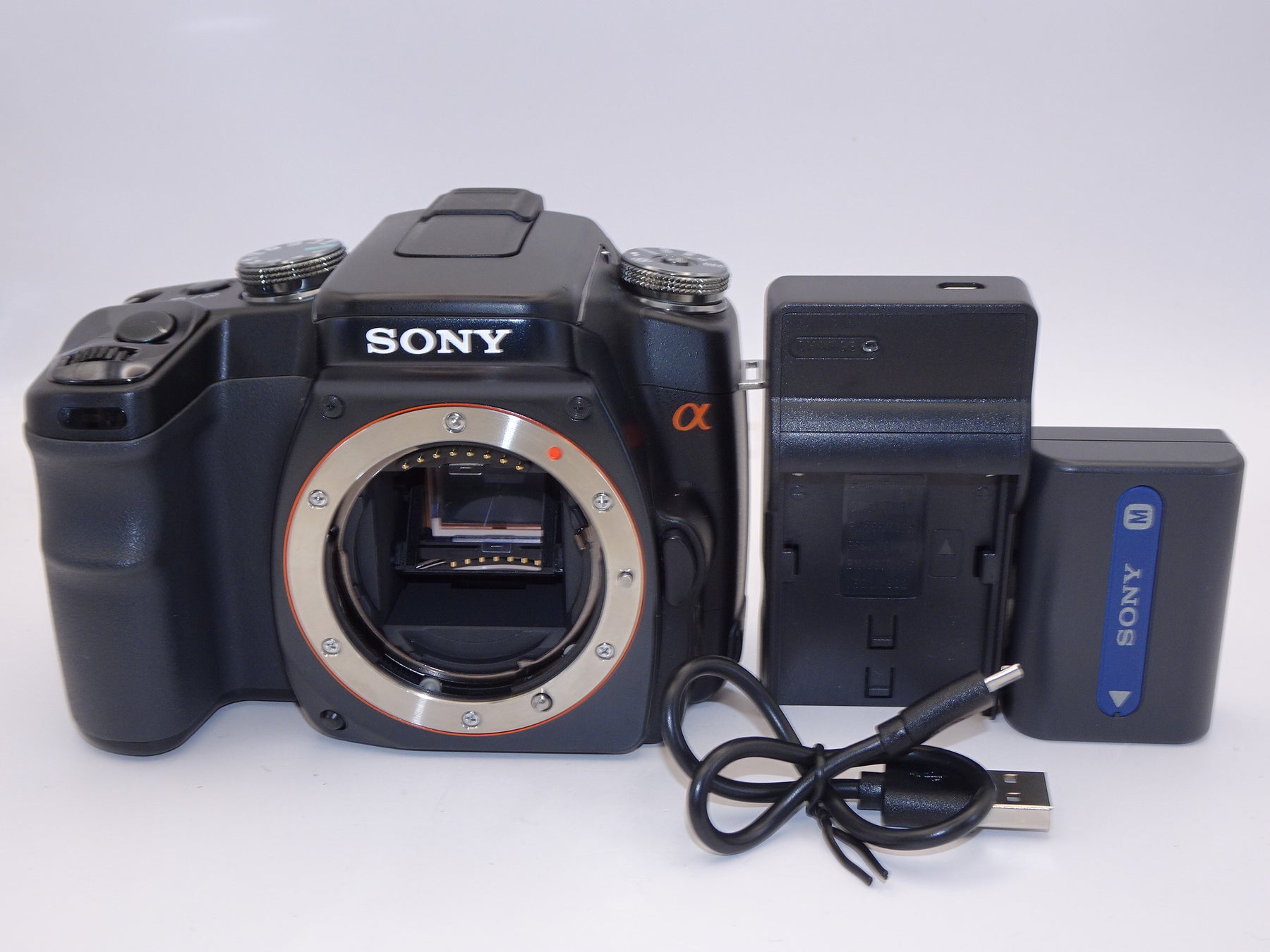 【外観特上級】SONY デジタル一眼レフカメラ α100 ボディ ブラック