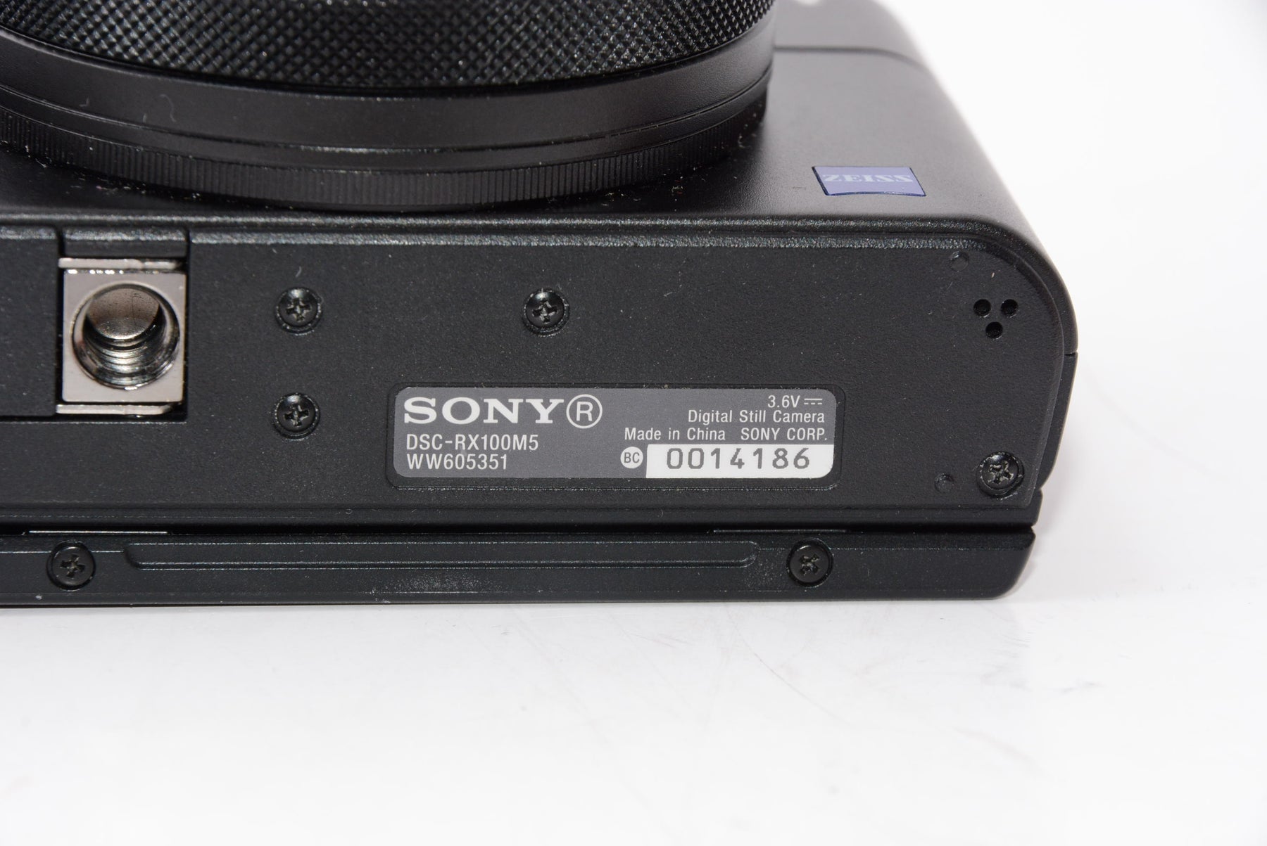 【外観特上級】ソニー デジタルスチルカメラ「DSC-RX100M5」SONY Cyber-shot(サイバーショット) RX100V DSC-RX100M5