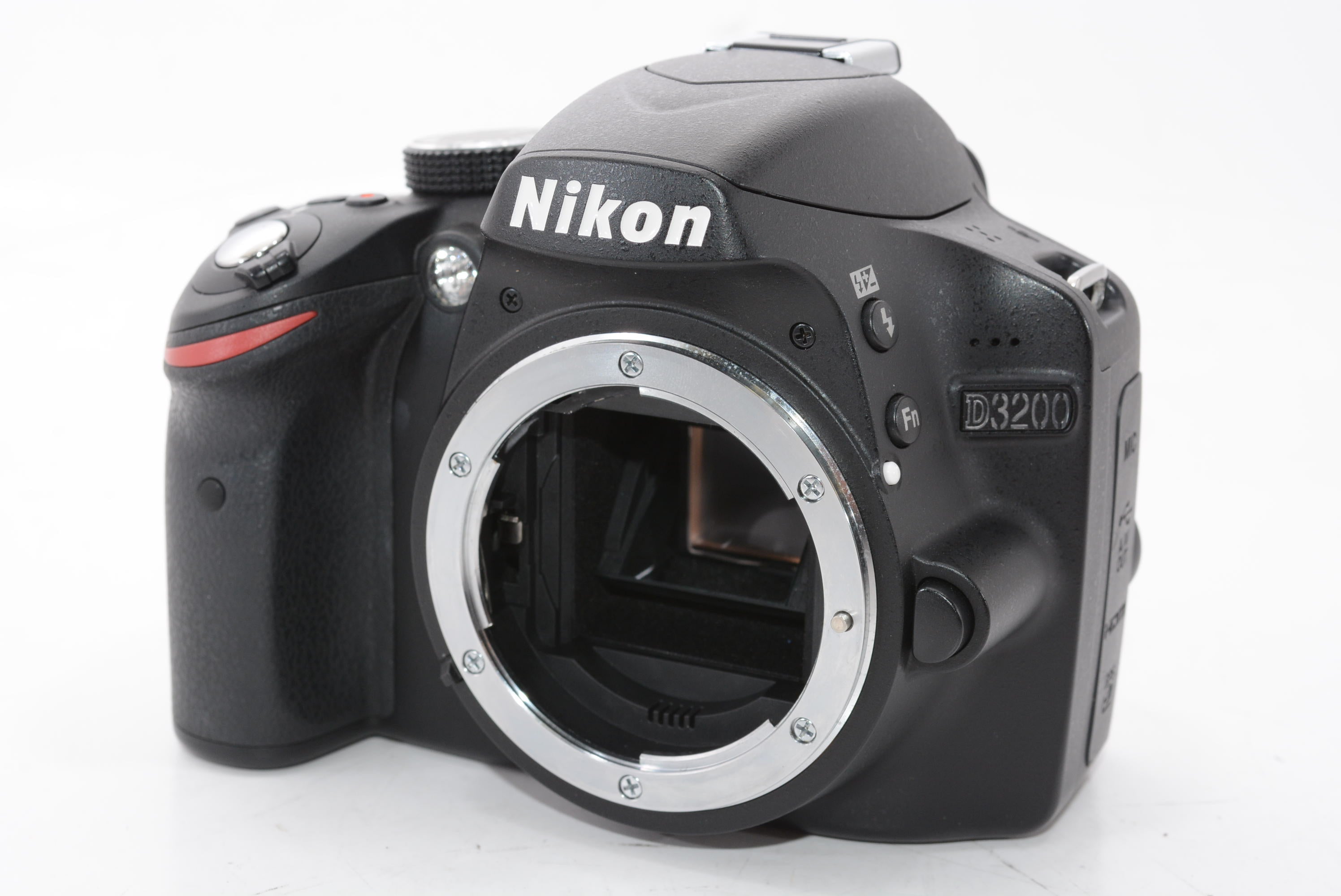 外観特上級】Nikon デジタル一眼レフカメラ D3200 ボディー ブラック