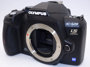 【外観並級】OLYMPUS デジタル一眼レフカメラ E-520 ダブルズームキット E-520WKIT