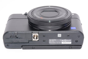 【外観特上級】ソニー SONY デジタルカメラ DSC-RX100M2 1.0型センサー F1.8レンズ搭載 ブラック Cyber-shot DSC-RX100M2