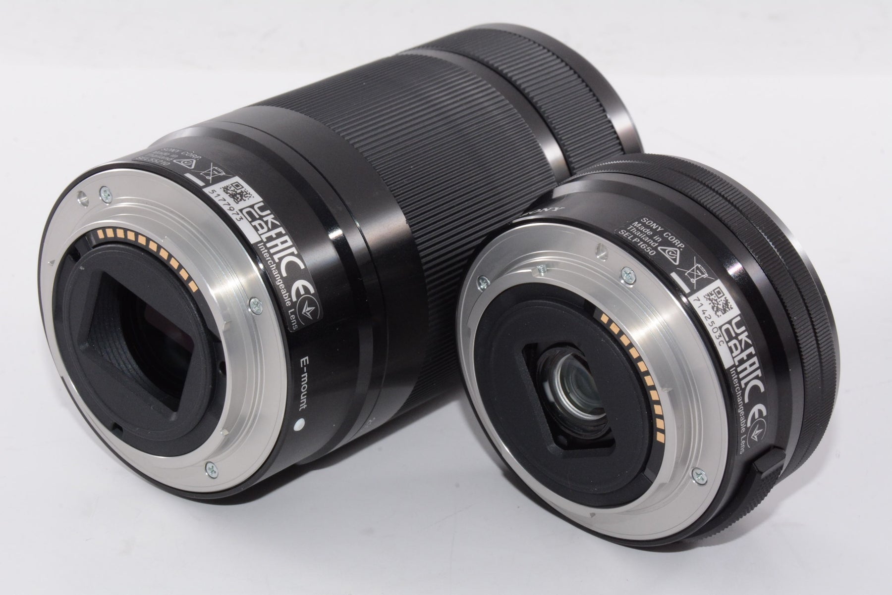 【ほぼ新品】ソニー ミラーレス一眼 α6400 ダブルズームレンズキット