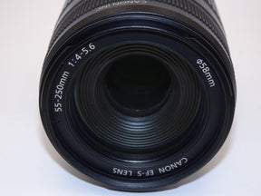 【外観特上級】Canon 望遠レンズ EF-S55-250mm F4-5.6 IS