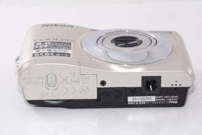【外観特上級】Nikon デジタルカメラ COOLPIX (クールピクス) L21 シルバー
