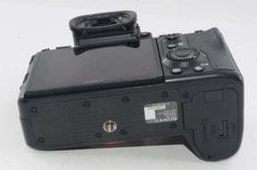 【外観特上級】ソニー ミラーレス一眼 α7 III ボディ ILCE-7M3