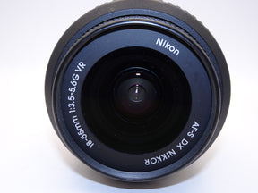 【外観特上級】Nikon 標準ズームレンズ AF-S DX NIKKOR 18-55mm f3.5-5.6G VR