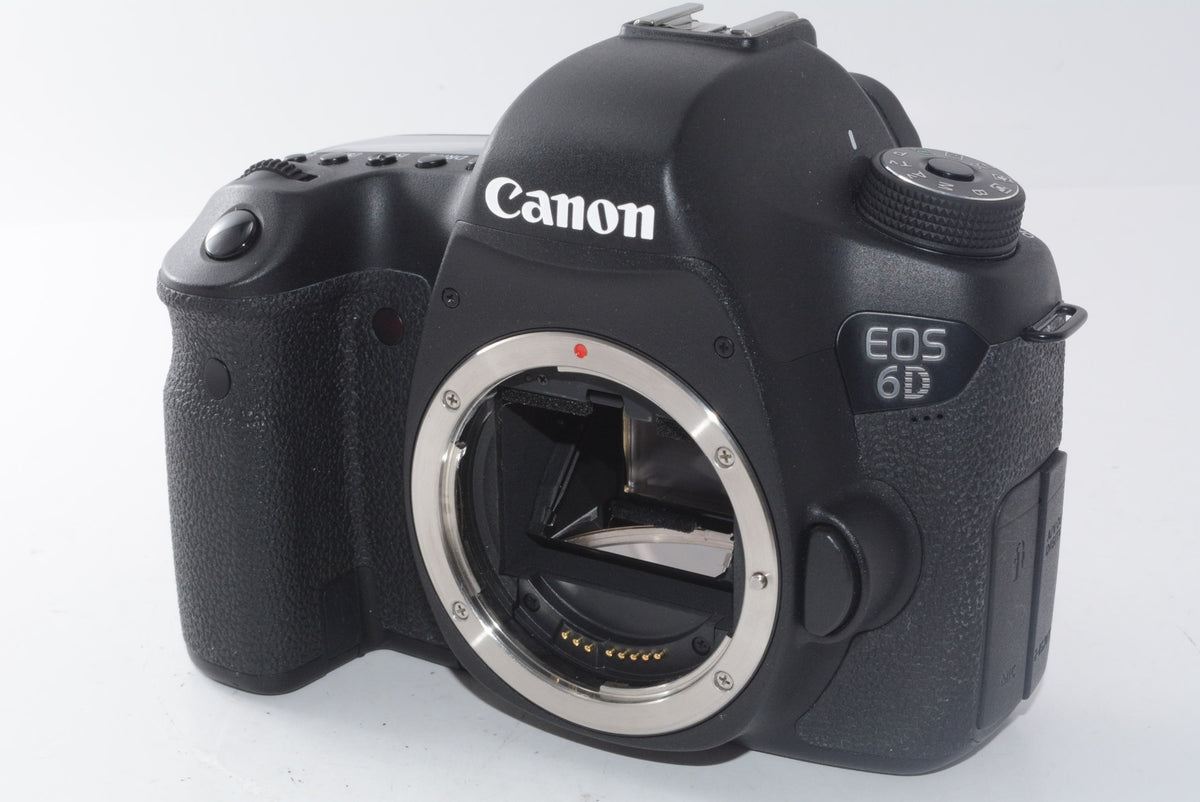 【外観特上級】Canon デジタル一眼レフカメラ EOS 6Dボディ EOS6D