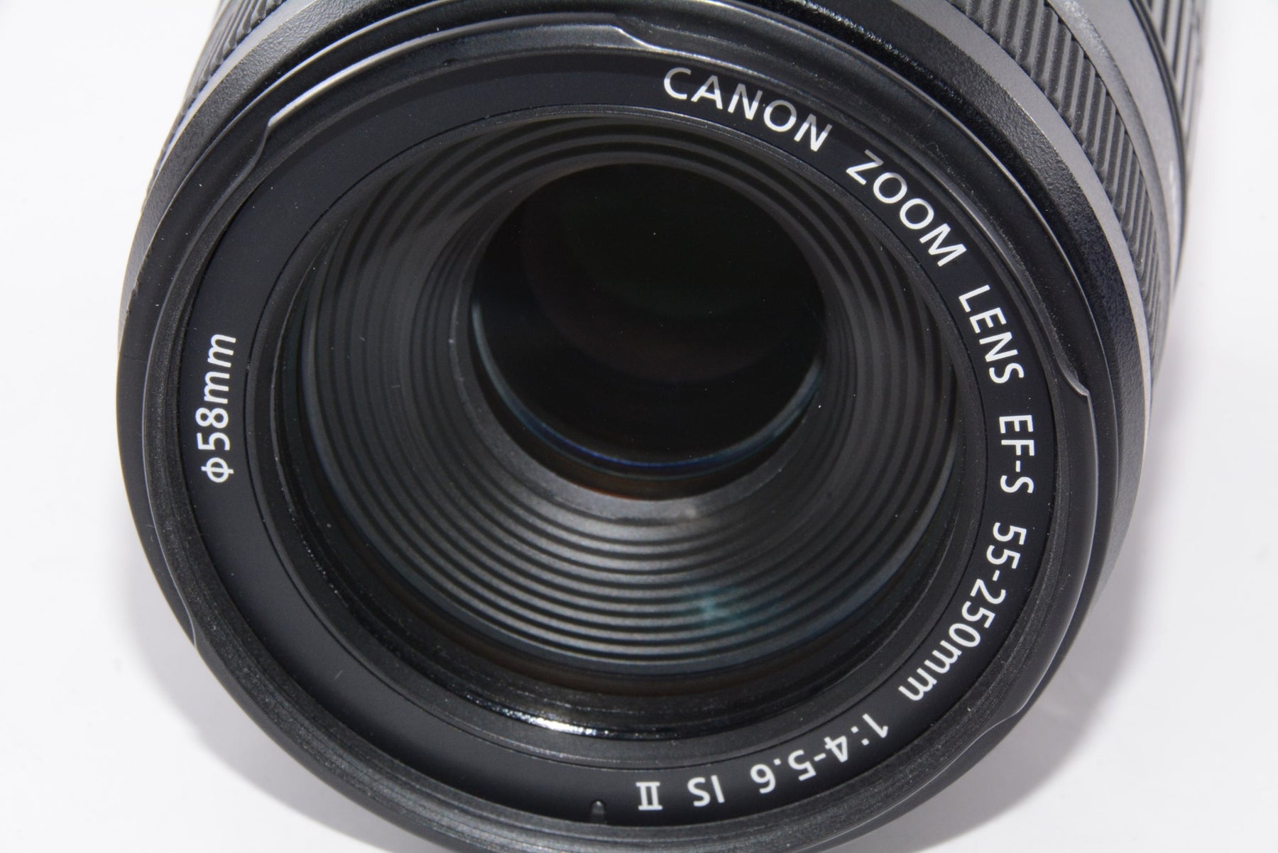 【外観特上級】Canon 望遠ズームレンズ EF-S55-250mm F4-5.6 IS II
