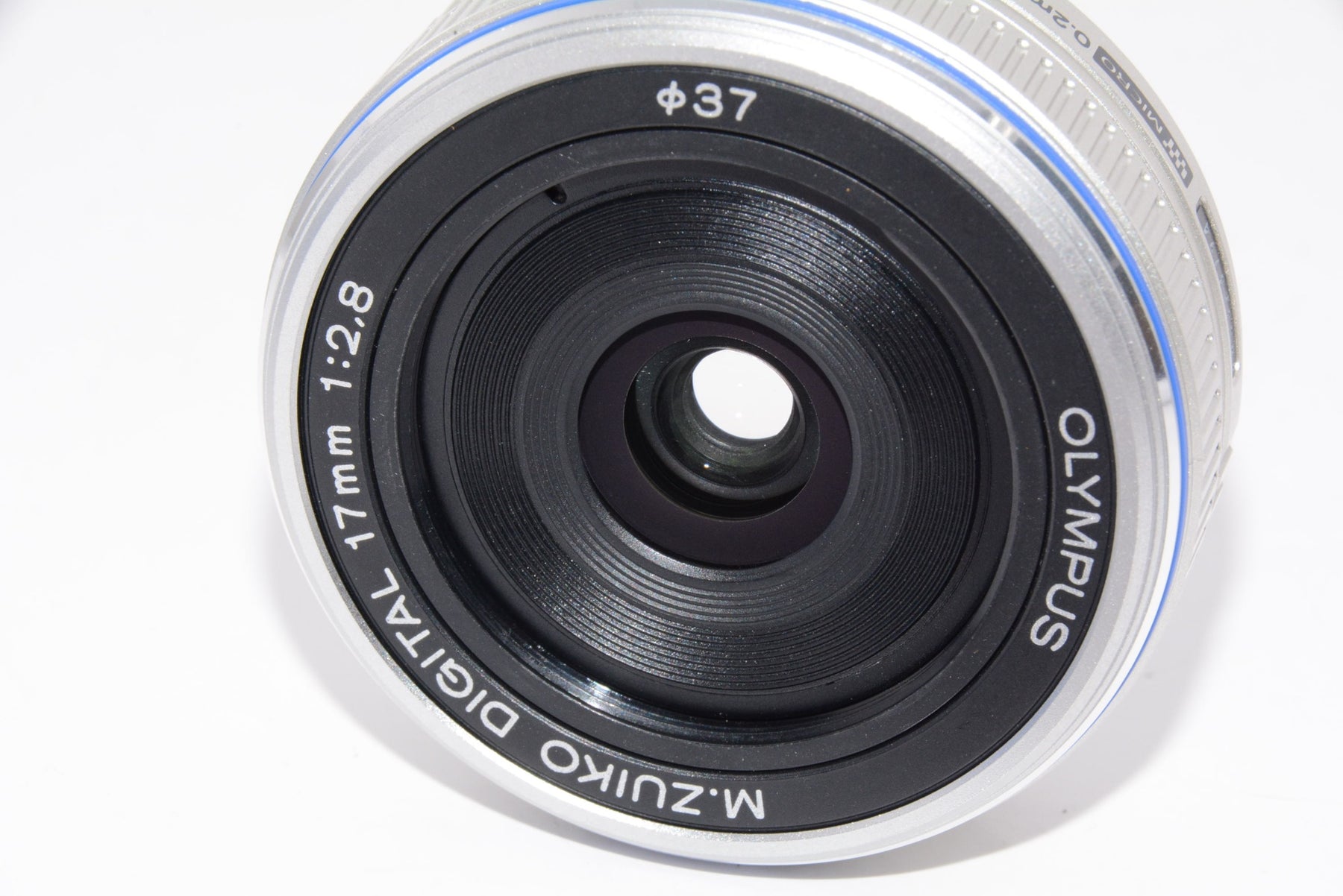 【外観特上級】OLYMPUS パンケーキレンズ M.ZUIKO DIGITAL 17mm F2.8 シルバー