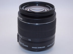 【外観特上級】Canon 標準ズームレンズ EF-S18-55mm F3.5-.5.6 IS II