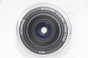 【外観並級】OLYMPUS パンケーキレンズ M.ZUIKO DIGITAL 17mm F2.8 シルバー