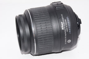 【外観特上級】Nikon 標準ズームレンズ AF-S DX NIKKOR 18-55mm f3.5-5.6G VR