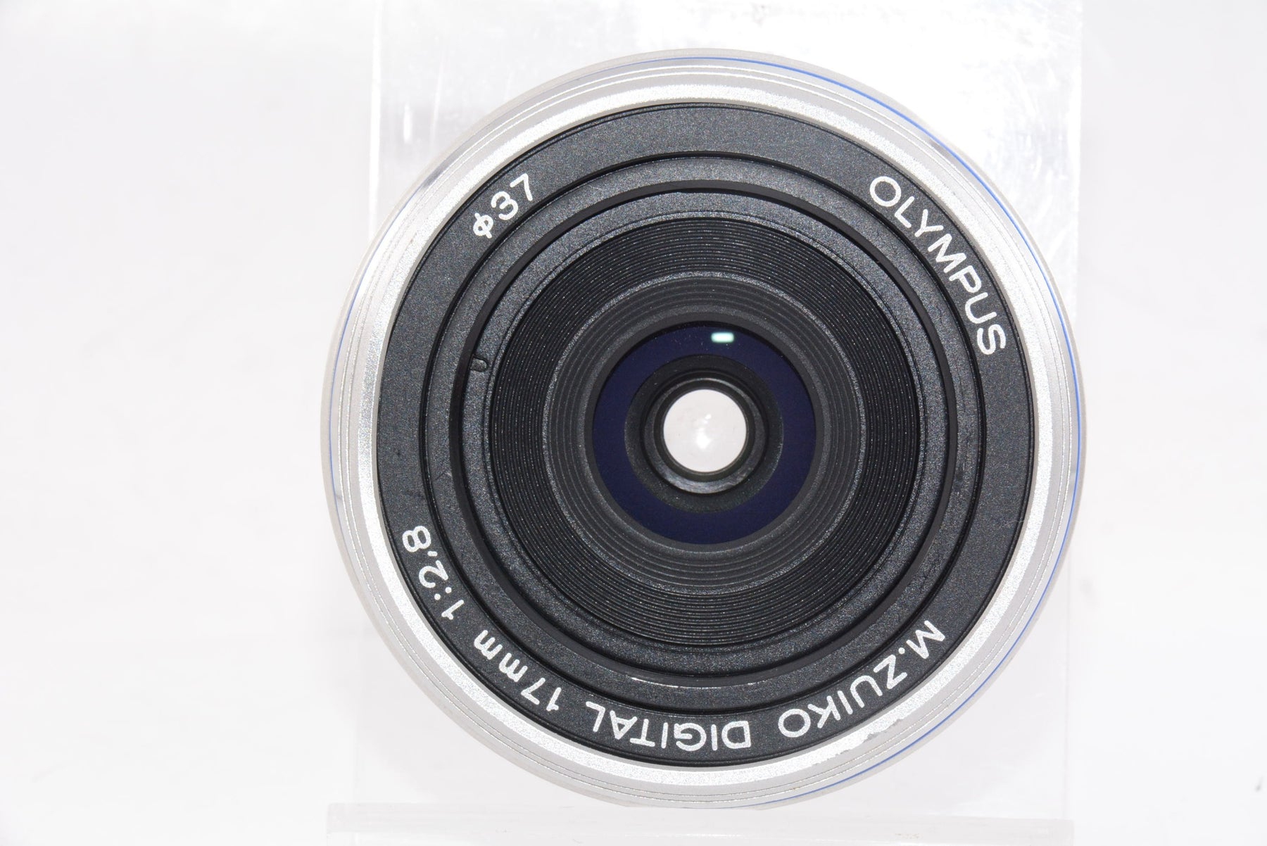 【外観特上級】OLYMPUS パンケーキレンズ M.ZUIKO DIGITAL 17mm F2.8 シルバー