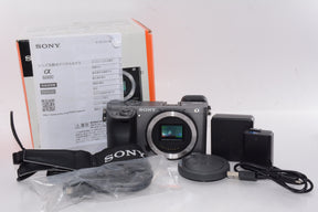 【外観特上級】ソニー ミラーレス一眼 α6000 ボディ グラファイトグレー ILCE-6000