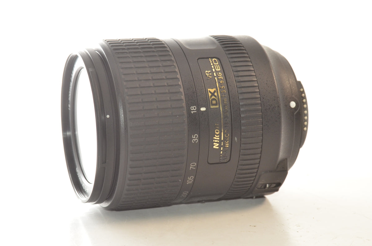 【外観並級】Nikon 高倍率ズームレンズ AF-S DX NIKKOR 18-300mm f/3.5-6.3G ED VR