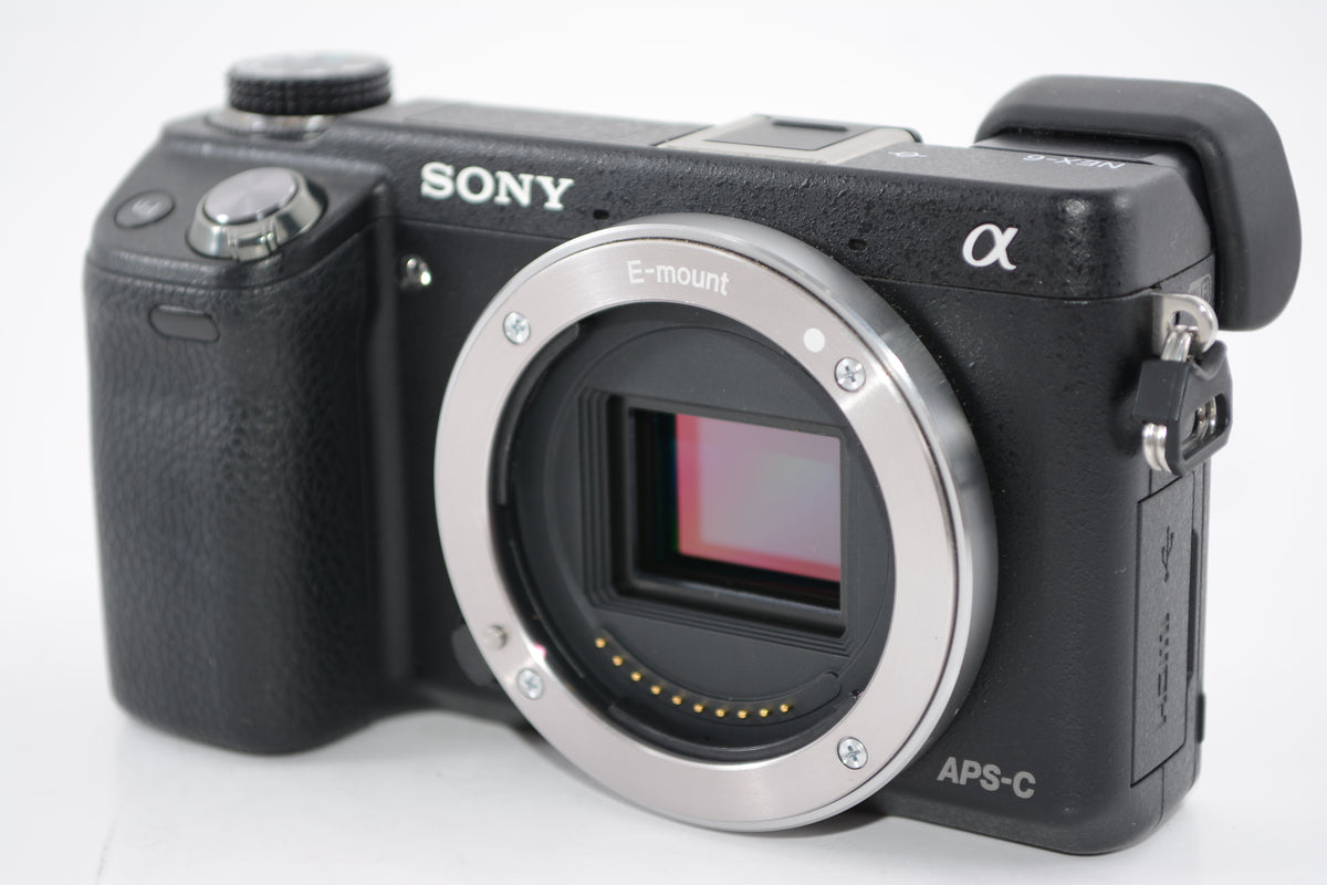 【外観並級】ソニー SONY ミラーレス一眼 α NEX-6 パワーズームレンズキット E PZ 16-50mm F3.5-5.6 OSS付属 NEX-6L/B
