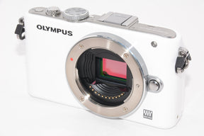 【外観特上級】OLYMPUS ミラーレス一眼 PEN Lite E-PL3 ダブルズームキット ホワイト