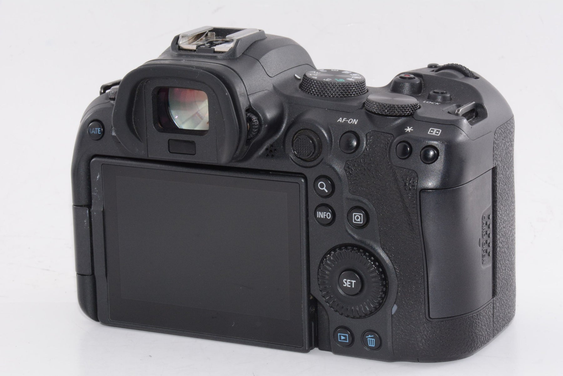 【外観並級】Canon ミラーレス一眼カメラ EOS R6 ボディー EOSR6