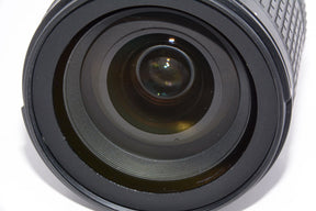 【外観特上級】Nikon AF-S DX Zoom Nikkor ED 18-135mm F3.5-5.6G (IF)