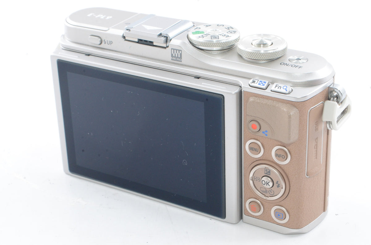 【外観特上級】OLYMPUS ミラーレス一眼カメラ PEN E-PL9 ボディー ブラウン