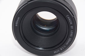 【外観特上級】Canon 単焦点レンズ EF50mm F1.8 STM