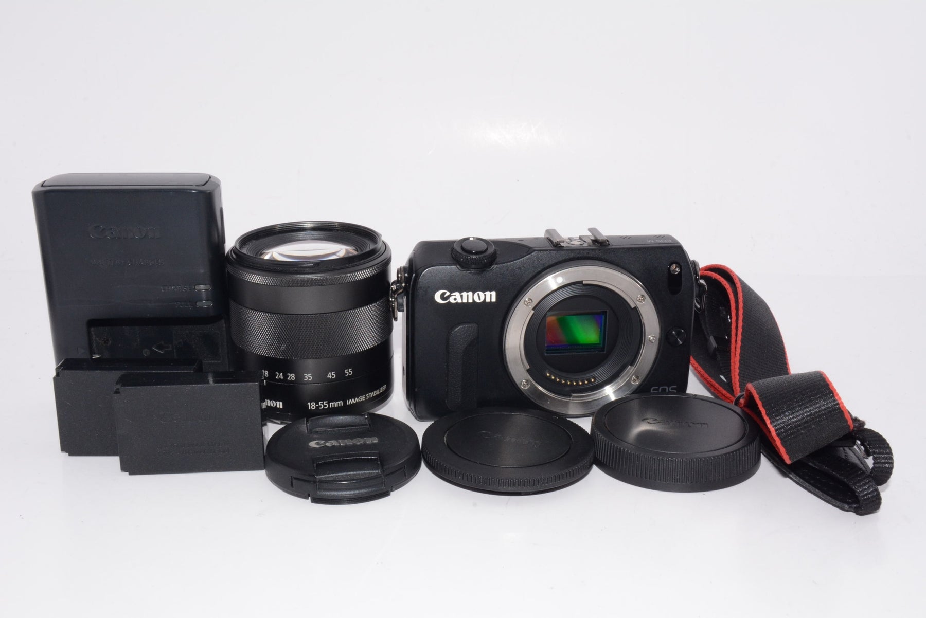 【外観並級】Canon ミラーレス一眼カメラ EOS M レンズキット EF-M18-55mm F3.5-5.6 IS STM付属 ブラック EOSMBK-18-55ISSTMLK