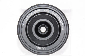 【外観特上級】パナソニック マイクロフォーサーズ用 ルミックス G 14mm/F2.5 ASPH.