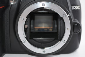 【外観並級】Nikon デジタル一眼レフカメラ D3000 ボディ