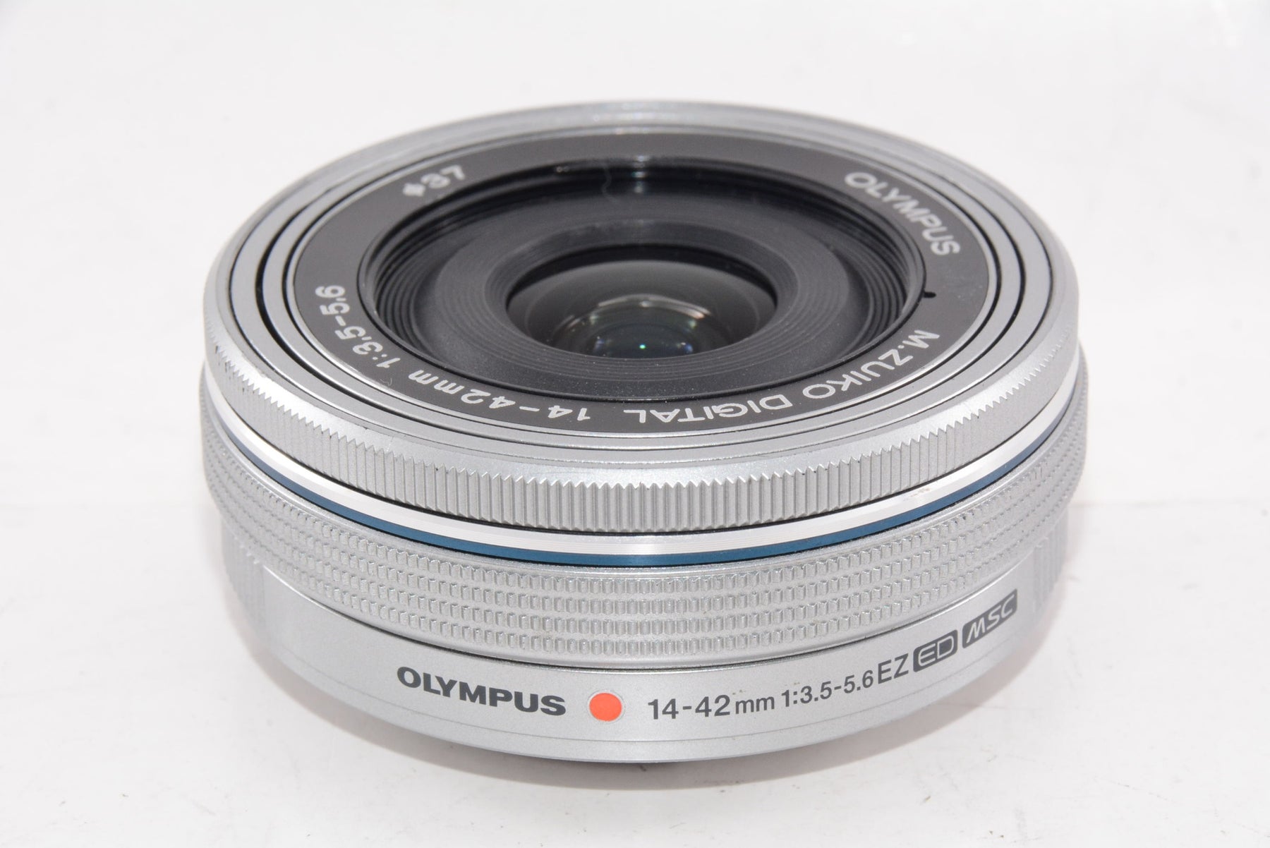 【外観特上級】OLYMPUS M.ZUIKO DIGITAL ED 14-42mm F3.5-5.6 EZ SLV