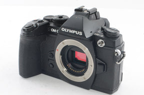 【外観並級】OLYMPUS ミラーレス一眼 OM-D E-M1 ボディ ブラック