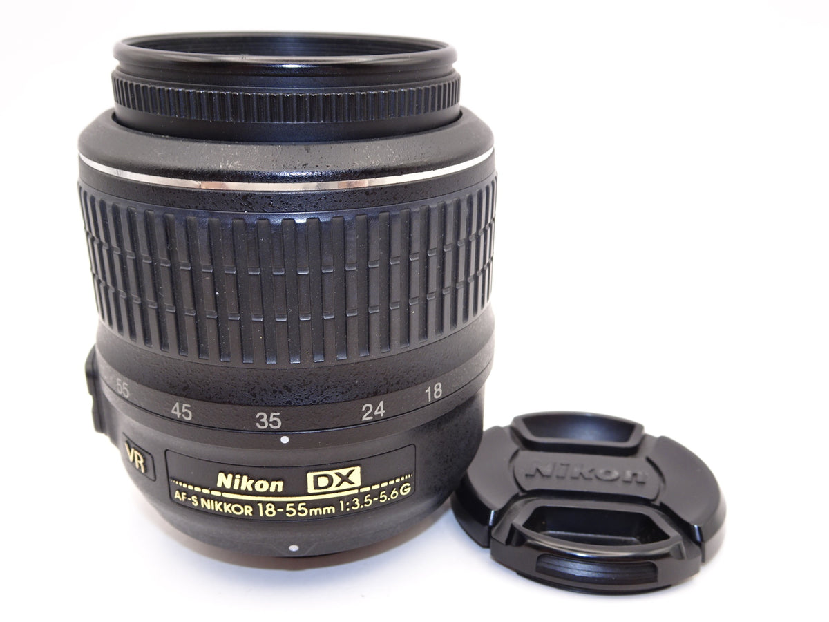 【外観特上級】Nikon 標準ズームレンズ AF-S DX NIKKOR 18-55mm f3.5-5.6G VR