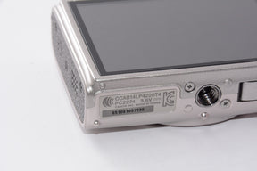 【外観特上級】Canon コンパクトデジタルカメラ IXY 650 シルバー IXY650SL