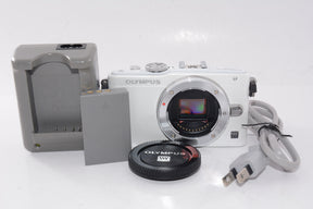 【外観並級】OLYMPUS ミラーレス一眼 PEN Lite E-PL6 ボディ ホワイト E-PL6 BODY WHT