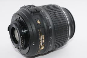 【外観特上級】Nikon 標準ズームレンズ AF-S DX NIKKOR 18-55mm f3.5-5.6G VR