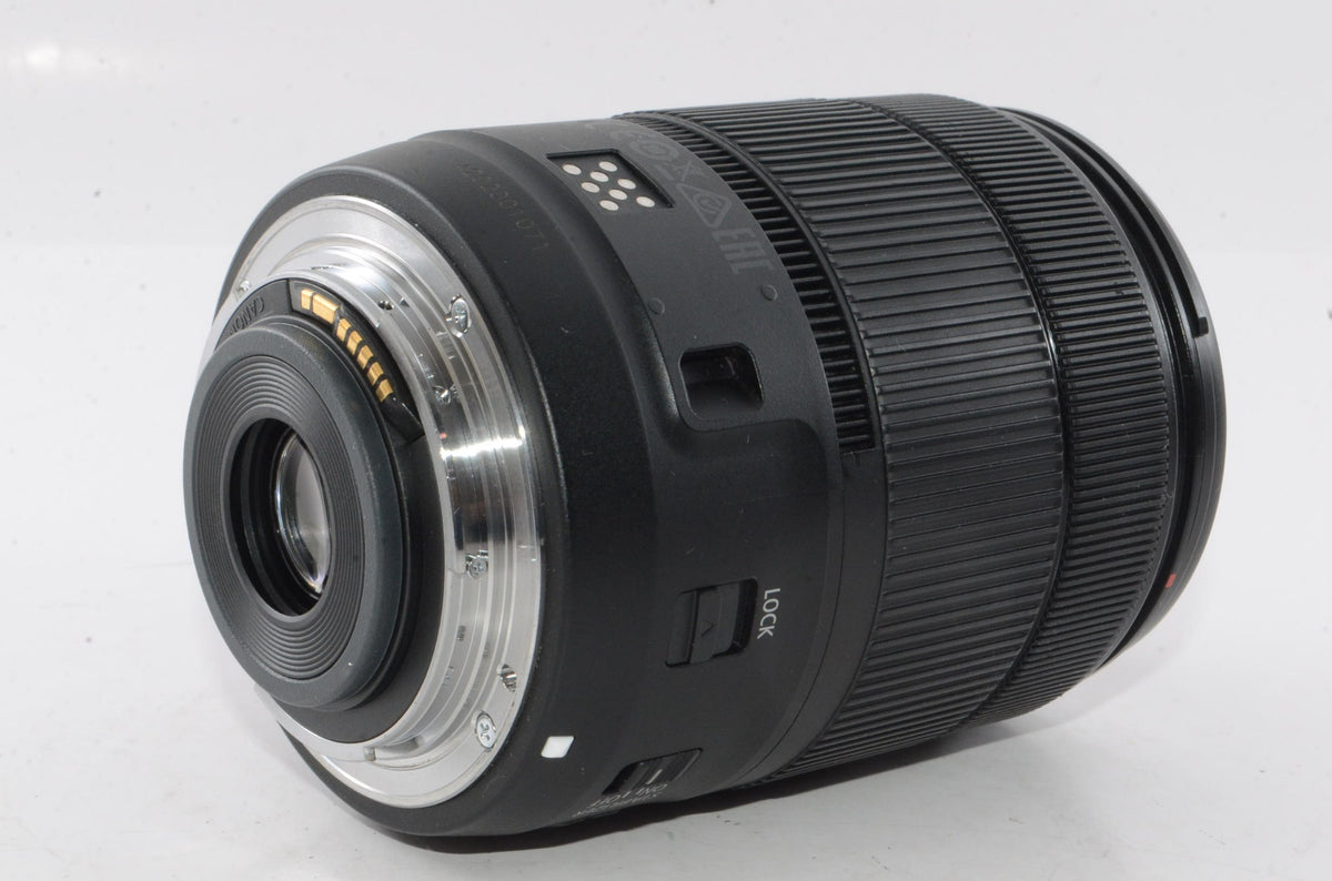 【外観並級】Canon 標準ズームレンズ EF-S18-135㎜ F3.5-5.6 IS USM APS-C対応