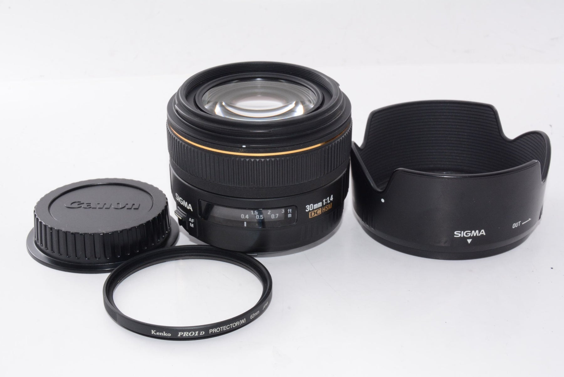 【外観並級】シグマ 30mm F1.4 EX DC デジタル専用 HSM キヤノン用