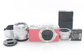 【外観並級】パナソニック ミラーレス一眼カメラ DMC-GF7ダブルズームレンズキット 標準ズームレンズ/望遠ズームレンズ付属 ピンク DMC-GF7W-P
