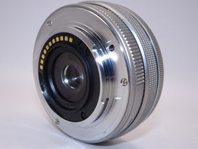 【外観並級】OLYMPUS 電動式パンケーキズームレンズ M.ZUIKO DIGITAL ED 14-42mm F3.5-5.6 EZ SLV