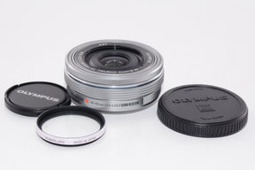【外観特上級】OLYMPUS M.ZUIKO DIGITAL ED 14-42mm F3.5-5.6 EZ SLV